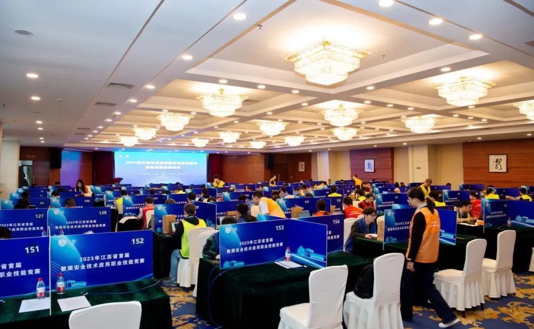 �������ǲ�-������ʱ�й�����