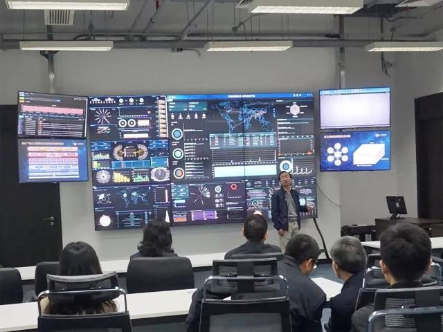 �������ǲ�-������ʱ�й�����