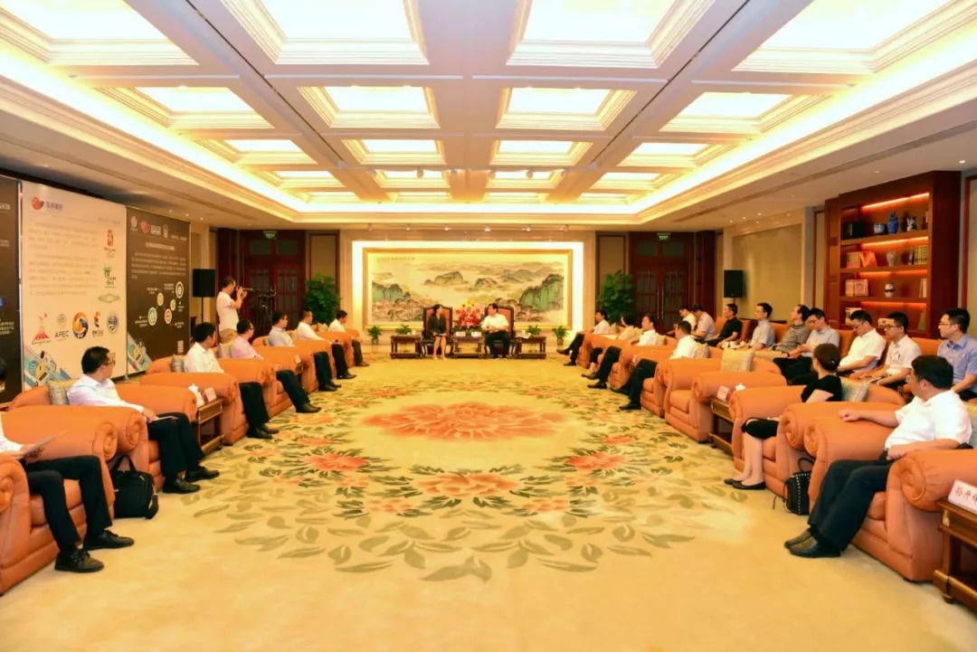 �������ǲ�-������ʱ�й�����