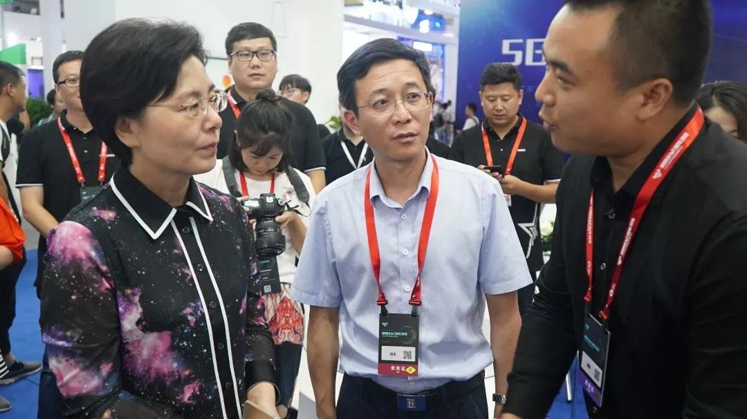 �������ǲ�-������ʱ�й�����