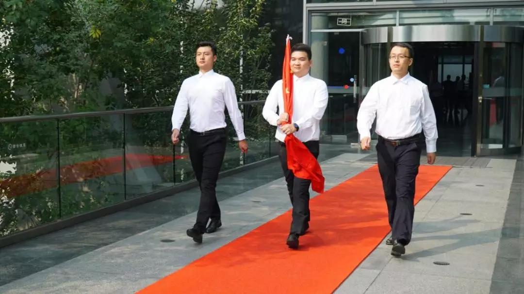 �������ǲ�-������ʱ�й�����